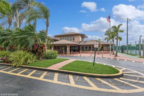 3901 Cocoplum Circle Coconut Creek FL 33063