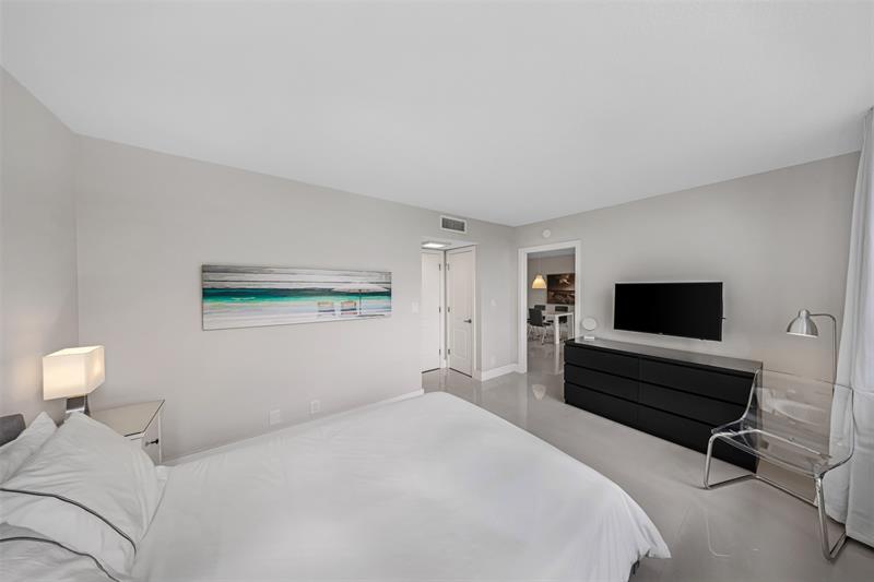 4030 W Palm Aire Drive Pompano Beach FL 33069