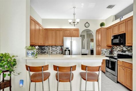 7967 E Exeter Boulevard Tamarac FL 33321