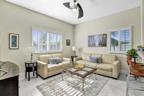 7967 E Exeter Boulevard Tamarac FL 33321