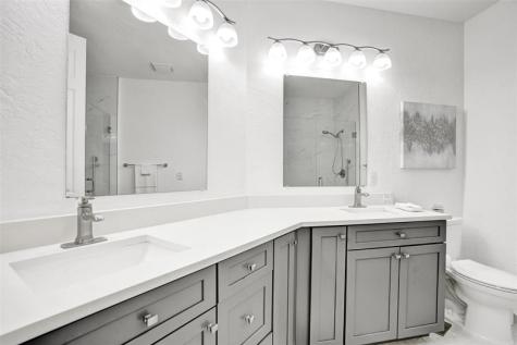 7967 E Exeter Boulevard Tamarac FL 33321