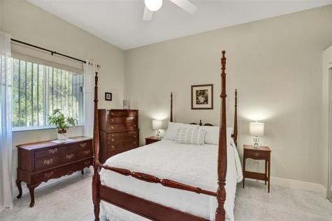 7967 E Exeter Boulevard Tamarac FL 33321