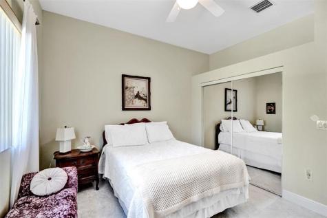 7967 E Exeter Boulevard Tamarac FL 33321