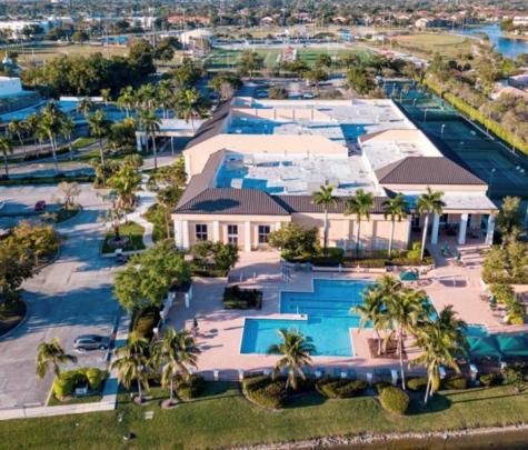 7967 E Exeter Boulevard Tamarac FL 33321