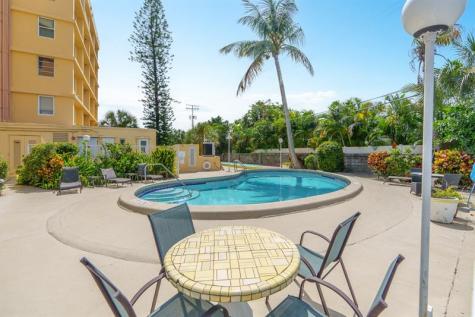 2400 NE 9th Street Fort Lauderdale FL 33304