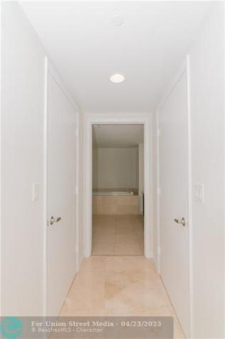 465 Brickell Avenue Miami FL 33131