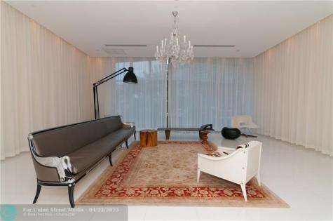 465 Brickell Avenue Miami FL 33131