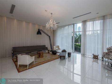 465 Brickell Avenue Miami FL 33131