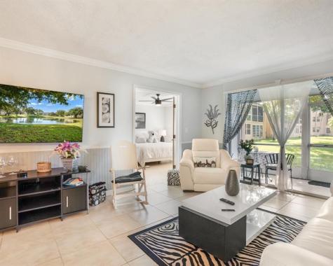9281 Sunrise Lakes Boulevard Sunrise FL 33322