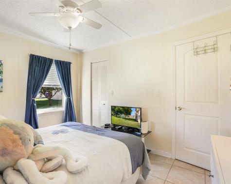 9281 Sunrise Lakes Boulevard Sunrise FL 33322