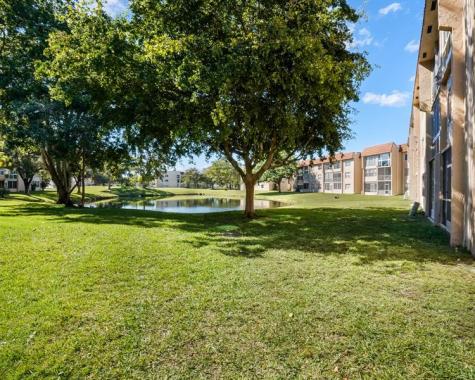9281 Sunrise Lakes Boulevard Sunrise FL 33322