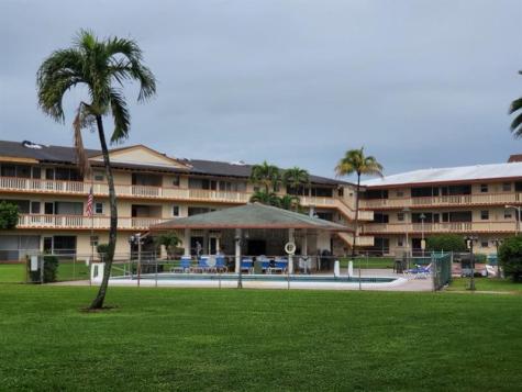 5300 Washington Hollywood FL 33021