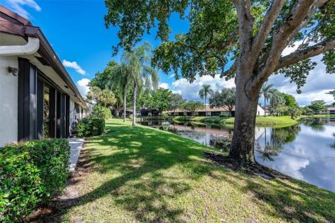 3272 Carambola Circle Coconut Creek FL 33066