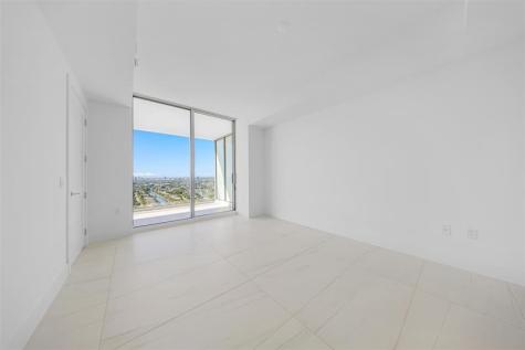 153 N Seabreeze Fort Lauderdale FL 33304