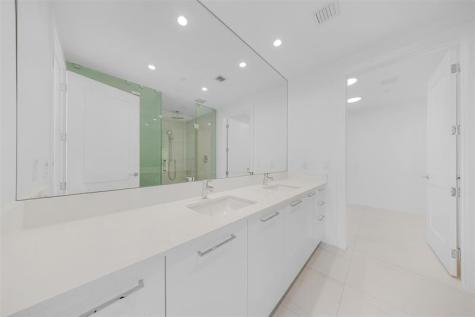 153 N Seabreeze Fort Lauderdale FL 33304