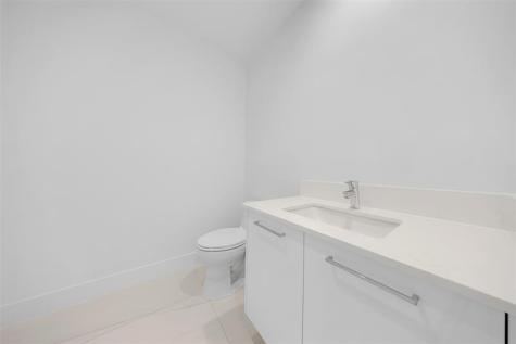 153 N Seabreeze Fort Lauderdale FL 33304