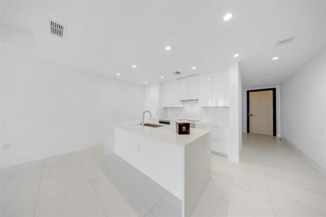 153 N Seabreeze Fort Lauderdale FL 33304