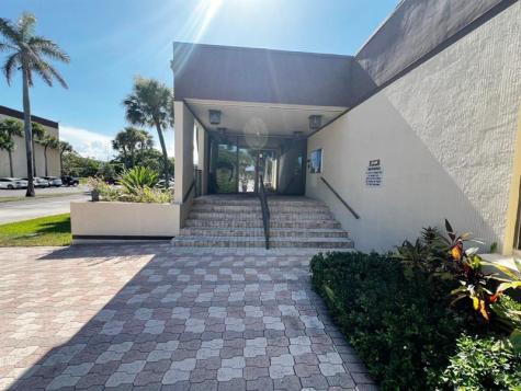 3141 NW 47th Terrace Lauderdale Lakes FL 33319