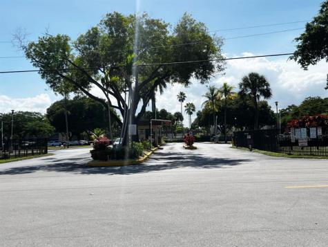 3141 NW 47th Terrace Lauderdale Lakes FL 33319