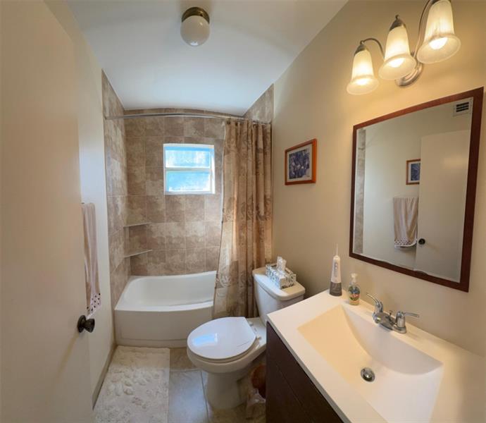 330 Piedmont G Delray Beach FL 33484