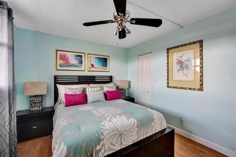 110 Royal Park Drive Oakland Park FL 33309