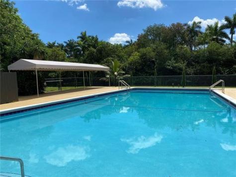 110 Royal Park Drive Oakland Park FL 33309