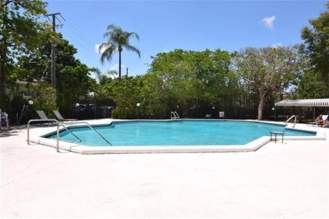 110 Royal Park Drive Oakland Park FL 33309