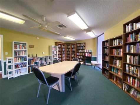110 Royal Park Drive Oakland Park FL 33309