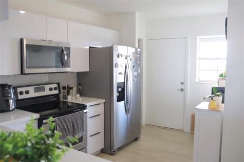 1770 NE 191st Street Miami FL 33179