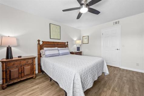 3561 Pine Tree Court Greenacres FL 33463
