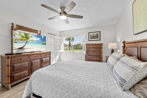 3561 Pine Tree Court Greenacres FL 33463