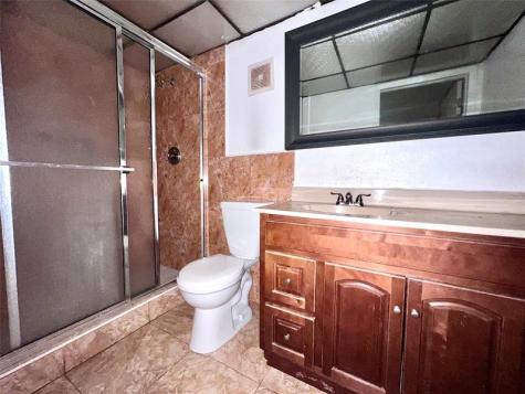 3321 NW 47th Terrace Lauderdale Lakes FL 33319