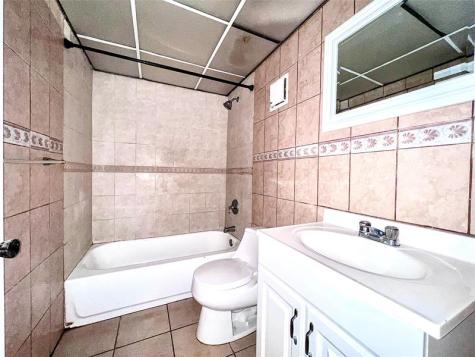 3321 NW 47th Terrace Lauderdale Lakes FL 33319