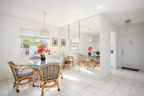 40 Vista Gardens Trail Vero Beach FL 32962
