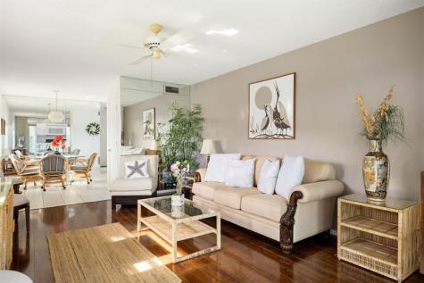 40 Vista Gardens Trail Vero Beach FL 32962