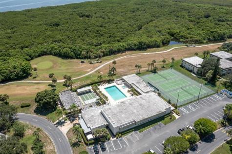 40 Vista Gardens Trail Vero Beach FL 32962