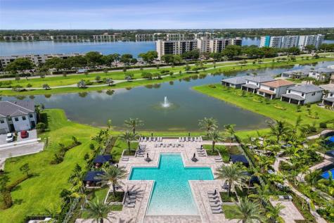 2118 Appleton Circle S Fort Lauderdale FL 33309