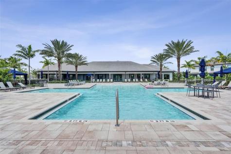 2118 Appleton Circle S Fort Lauderdale FL 33309