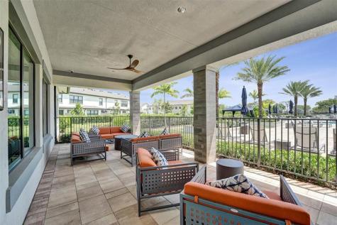 2118 Appleton Circle S Fort Lauderdale FL 33309