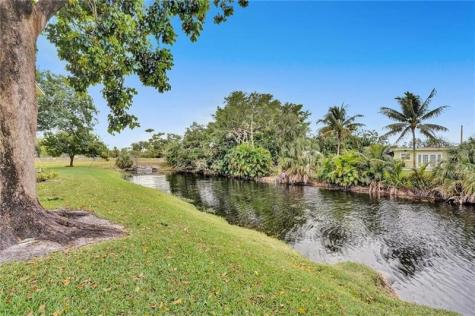 7360 NW 1st Street Margate FL 33063