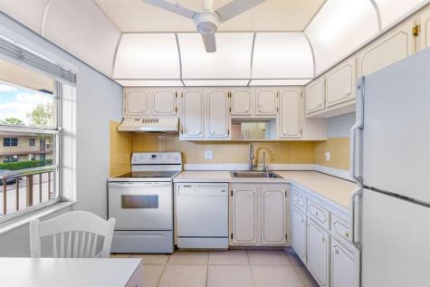 7360 NW 1st Street Margate FL 33063