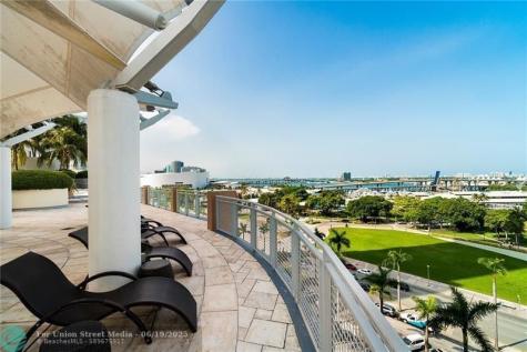244 Biscayne Boulevard Miami FL 33132