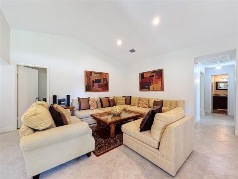 606 Deer Creek Lake Point North Lane Deerfield Beach FL 33442