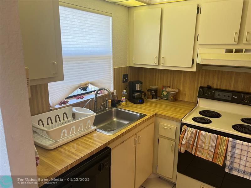 10100 NW 30th Court Sunrise FL 33322