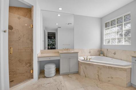 23 Royal Palm Way Boca Raton FL 33432