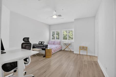 23 Royal Palm Way Boca Raton FL 33432
