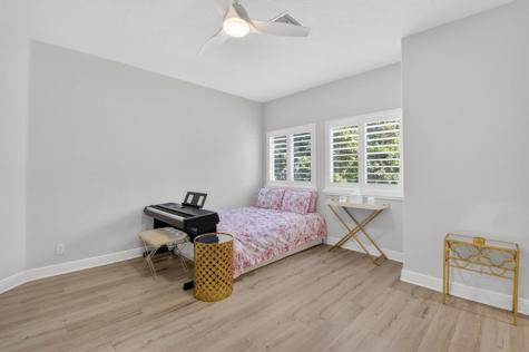 23 Royal Palm Way Boca Raton FL 33432