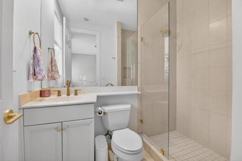 23 Royal Palm Way Boca Raton FL 33432