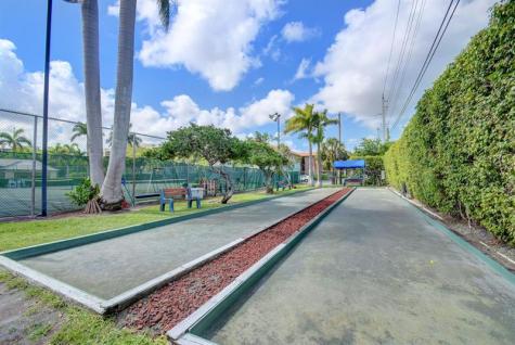 23 Royal Palm Way Boca Raton FL 33432