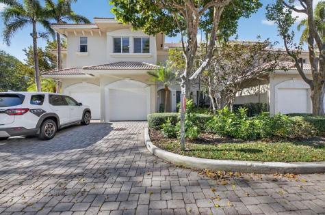 23 Royal Palm Way Boca Raton FL 33432